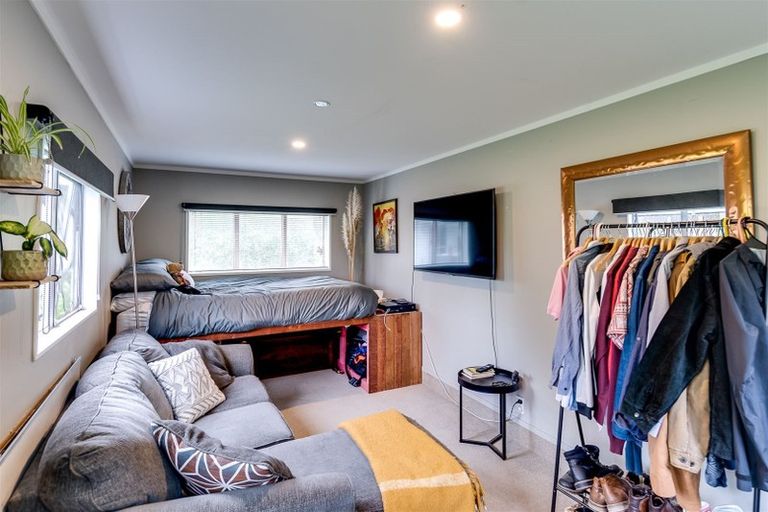 Photo of property in 6 Trigg Crescent, Taradale, Napier, 4112