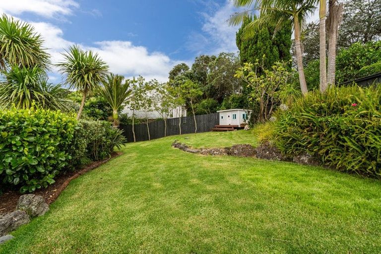Photo of property in 46 Belle Vue Avenue, Northcote Point, Auckland, 0627