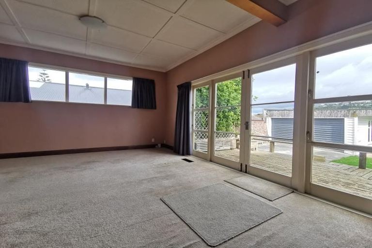 Photo of property in 153 Darlington Road, Miramar, Wellington, 6022