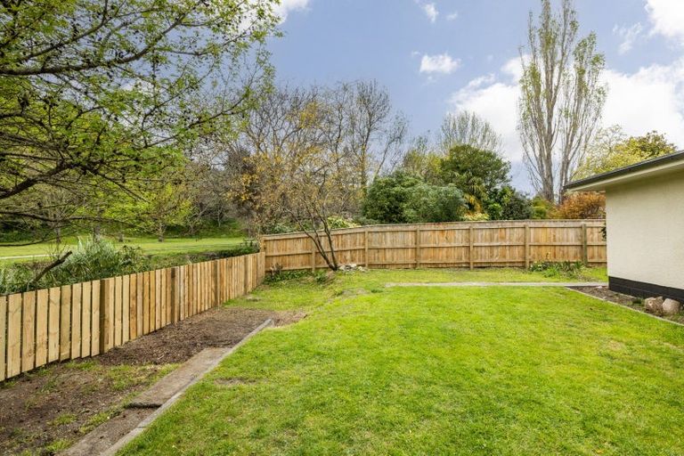 Photo of property in 19 Keirunga Road, Havelock North, 4130