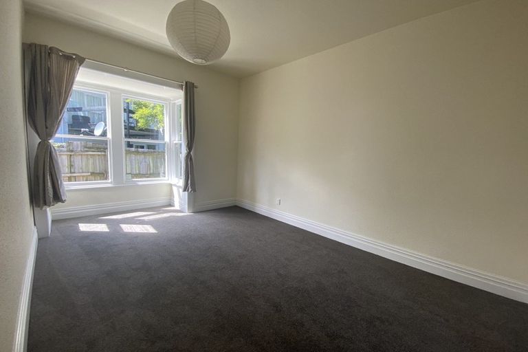 Photo of property in 134 Holly Road, St Albans, Christchurch, 8014