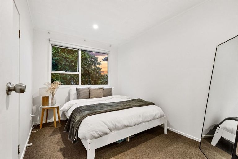 Photo of property in 6 Skyla Place, Massey, Auckland, 0614
