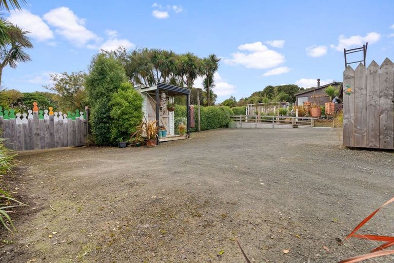 Photo of property in 2519 Papatowai Highway, Papatowai, Owaka, 9586