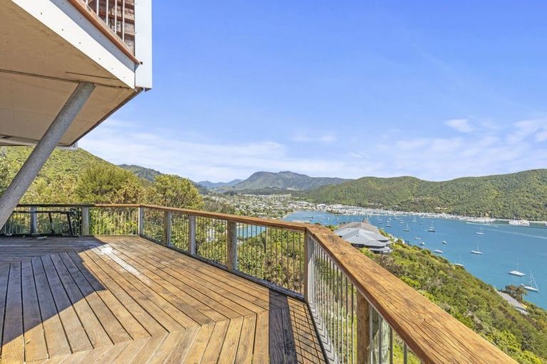 Photo of property in 5 Cooks Ridge, Waikawa, Picton, 7281