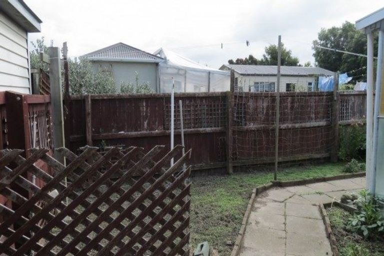 Photo of property in 45a Edward Street, Rangiora, 7400