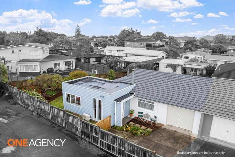 Photo of property in 64b Muir Avenue, Mangere Bridge, Auckland, 2022