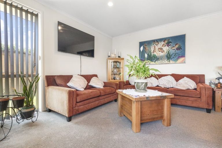 Photo of property in 99 Doncaster Drive, Papamoa Beach, Papamoa, 3118