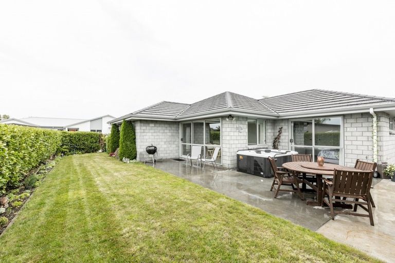 Photo of property in 13 Percy Berry Place, Havelock North, 4130