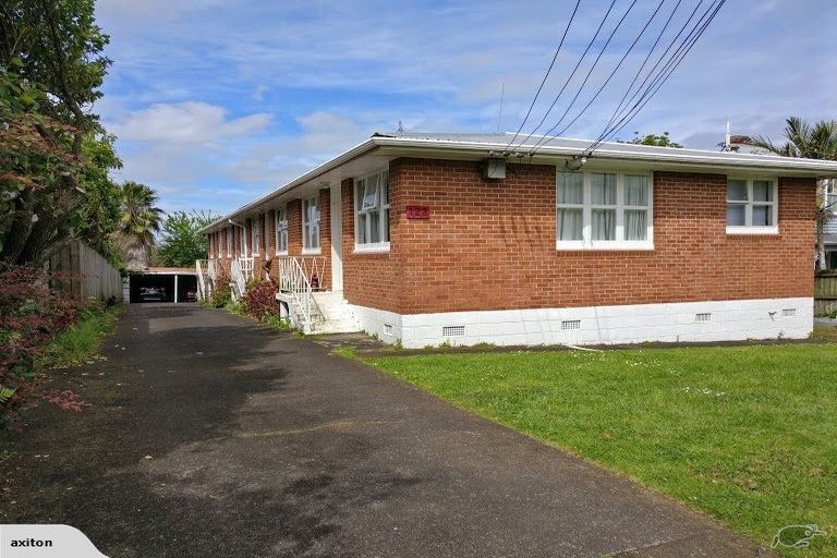 Photo of property in 2/123 Selwyn Street, Onehunga, Auckland, 1061