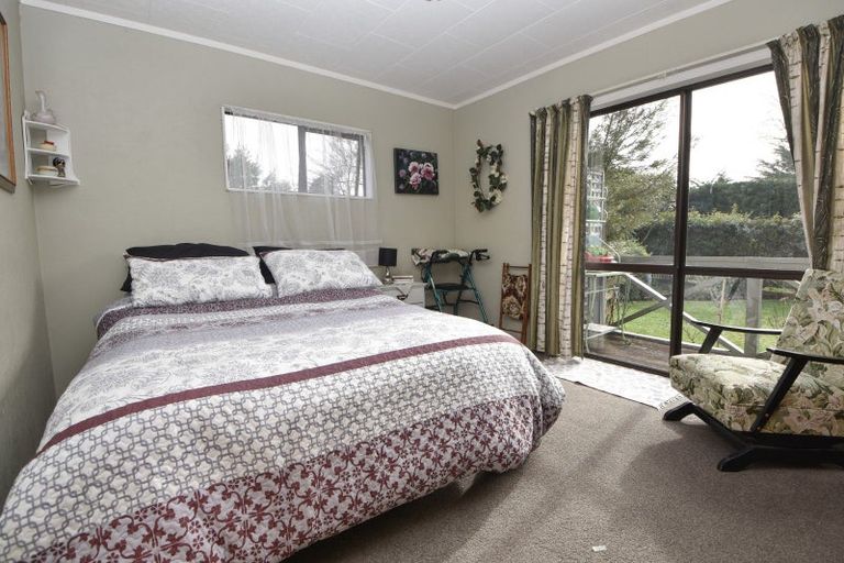 Photo of property in 250b High Street North, Carterton, 5713