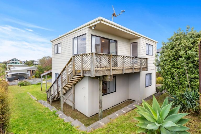 Photo of property in 6b Marjorie Lane, Papamoa Beach, Papamoa, 3118
