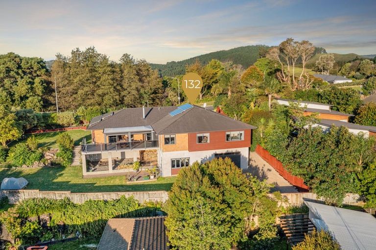 Photo of property in 132 Waikite Road, Welcome Bay, Tauranga, 3175