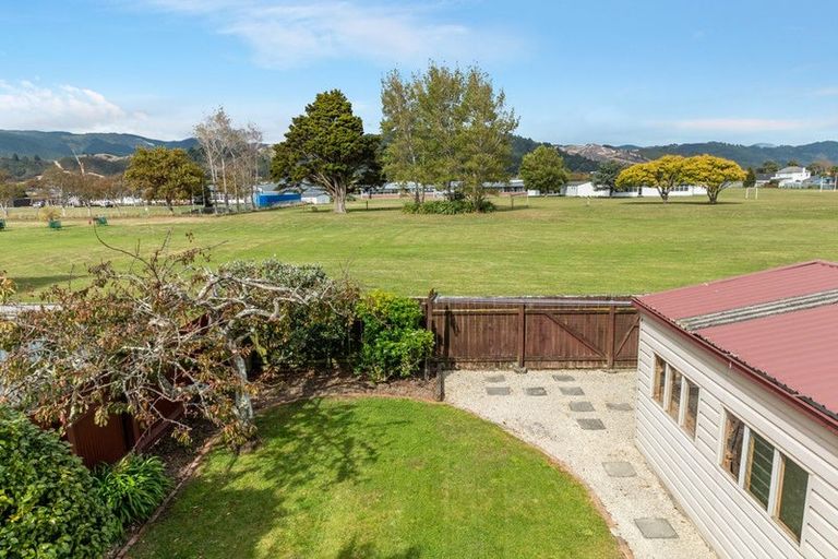 Photo of property in 80 Fraser Crescent, Elderslea, Upper Hutt, 5018