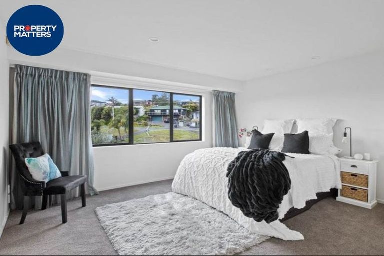 Photo of property in 57a Glencoe Road, Browns Bay, Auckland, 0630