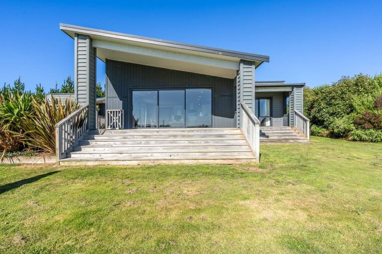 Photo of property in 193 Orepuki Riverton Highway, Longwood, Riverton, 9881