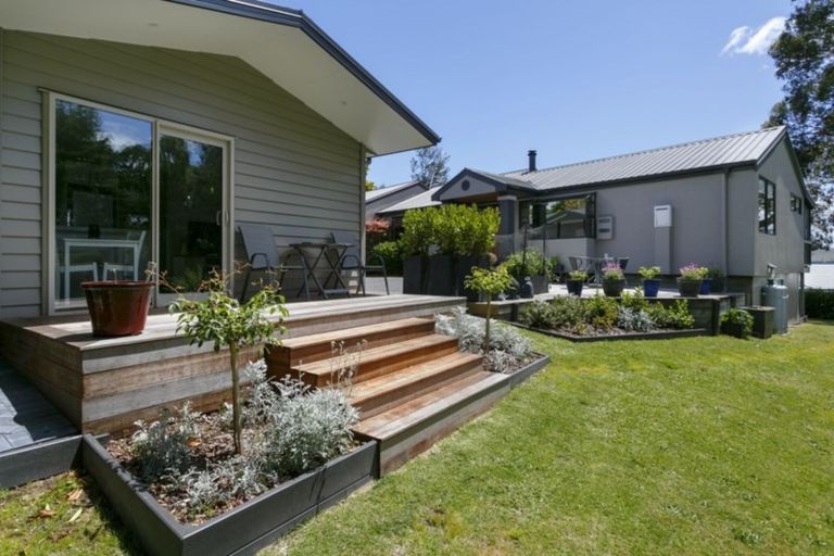 Photo of property in 10 Hawai Street, Two Mile Bay, Taupo, 3330