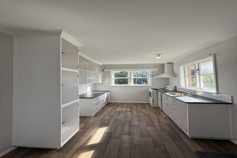 Photo of property in 3/5 Ruahine Street, Trentham, Upper Hutt, 5018