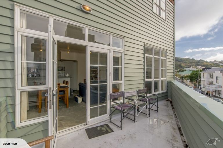 Photo of property in 32 Pipitea Street, Thorndon, Wellington, 6011