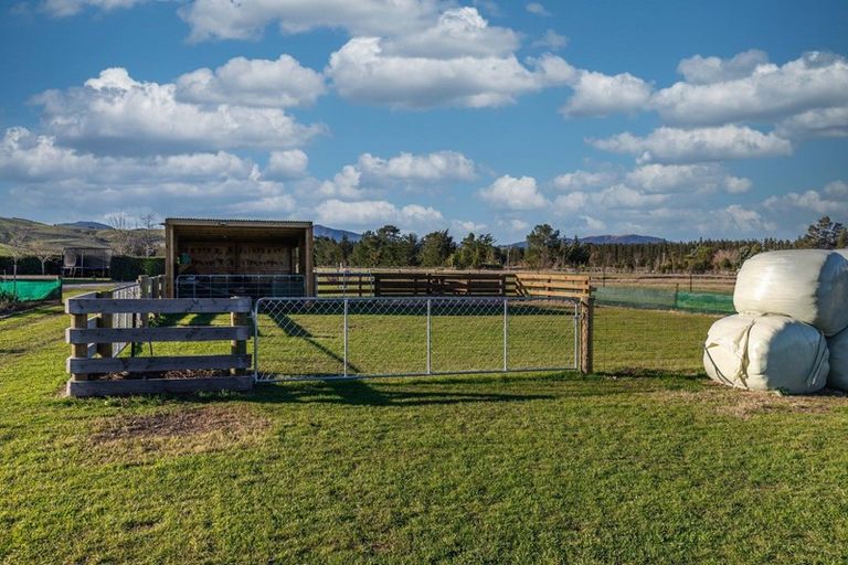 Photo of property in 235 Inglis Road, Okuku, Rangiora, 7473