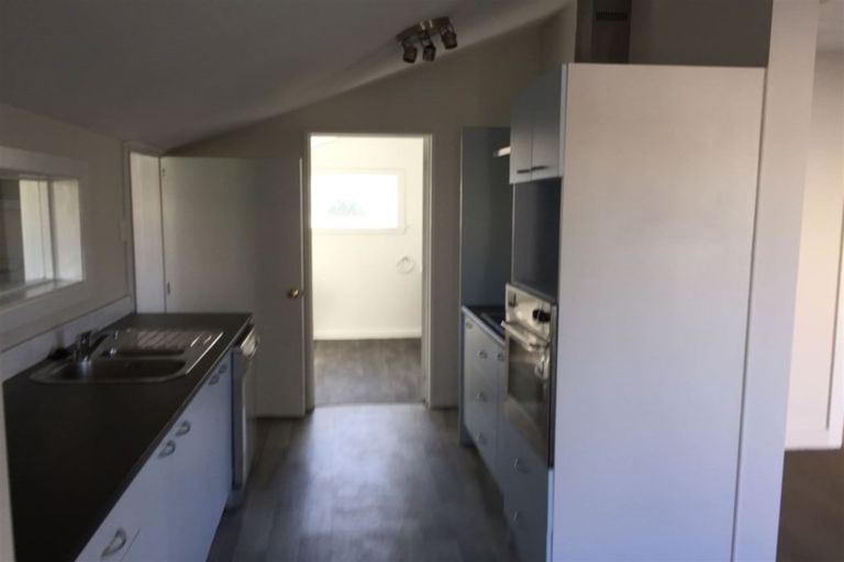 Photo of property in 1/44 Richill Street, Belfast, Christchurch, 8051