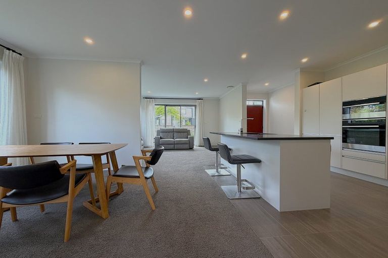Photo of property in 63 Te Oneroa Way, Long Bay, Auckland, 0630