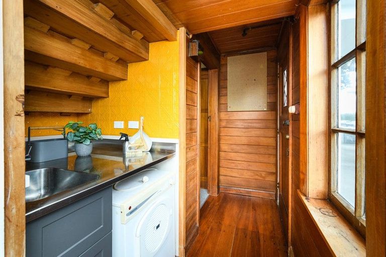 Photo of property in 38 Langston Avenue, Palmerston North, 4414