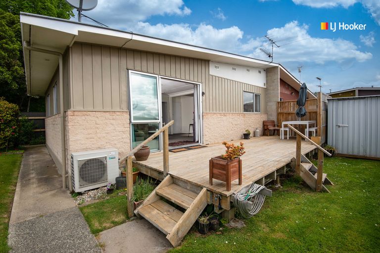 Photo of property in 80 Argyle Street, Mosgiel, 9024