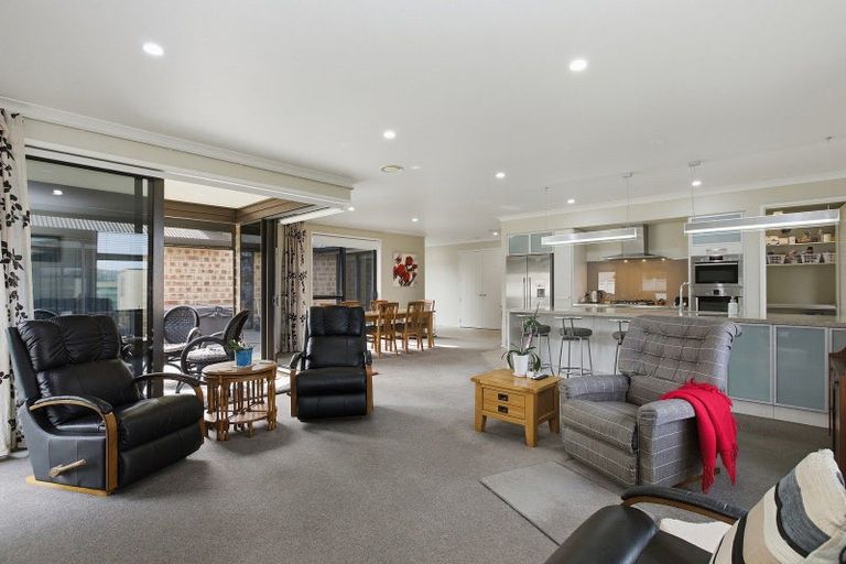 Photo of property in 19 Ridgeview Drive, Te Aroha, 3392