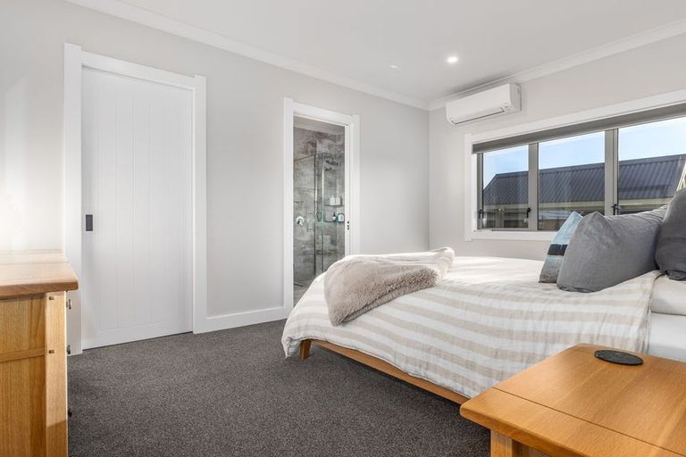 Photo of property in 37 Fairfield Road, Levin, 5510