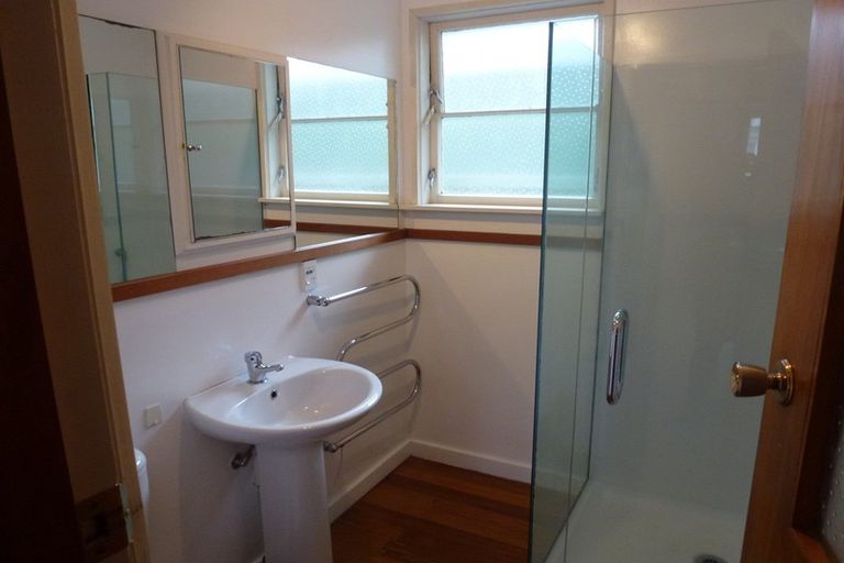 Photo of property in 1b Kensington Mews, Hokowhitu, Palmerston North, 4410