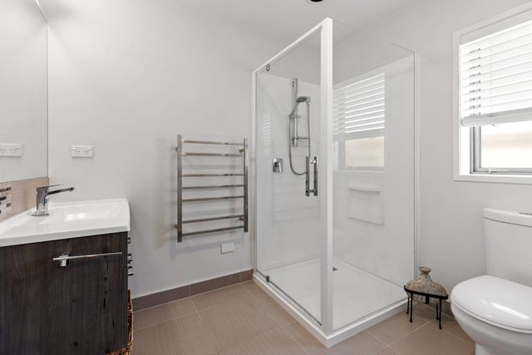 Photo of property in 10 Montia Close, Papamoa Beach, Papamoa, 3118