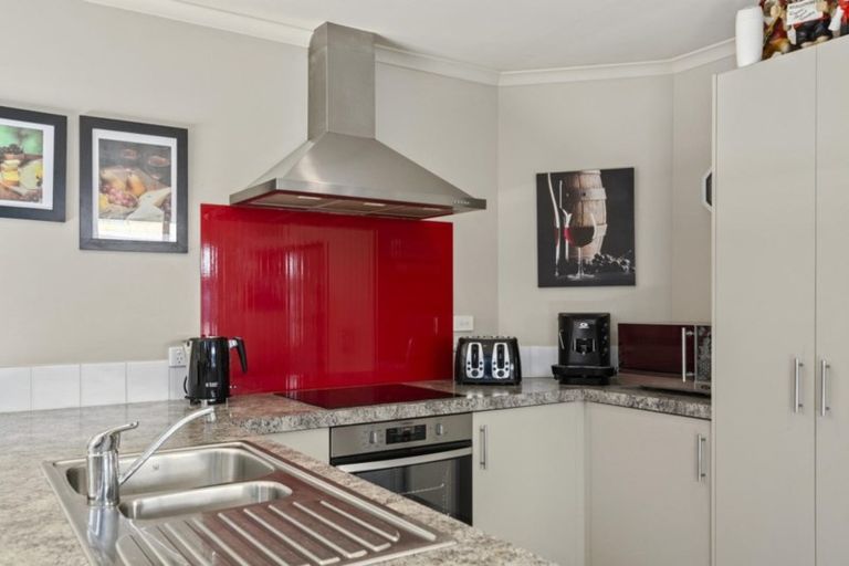 Photo of property in 46e Percy Road, Papamoa Beach, Papamoa, 3118