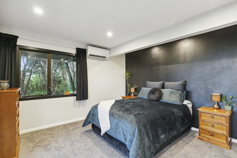 Photo of property in 37 Westhaven Drive, Tawa, Wellington, 5028