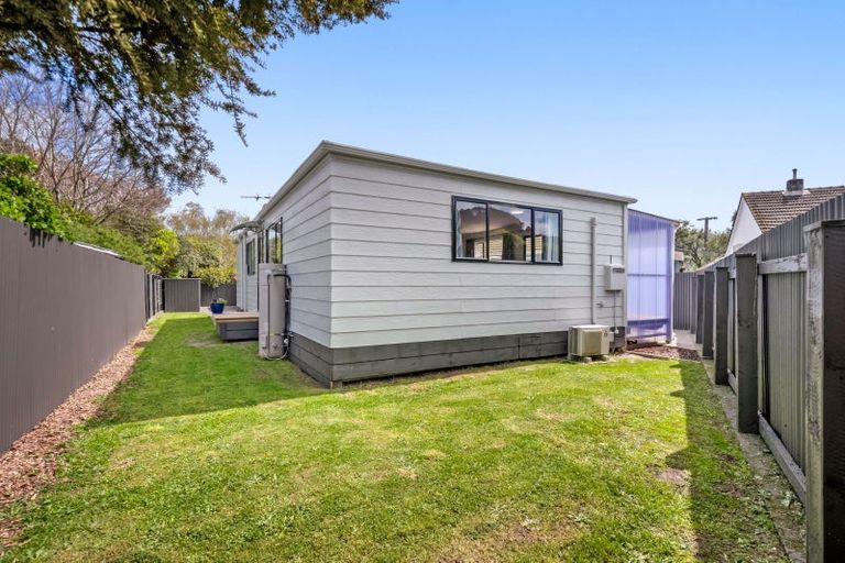 Photo of property in 16 Watkins Grove, Taita, Lower Hutt, 5011