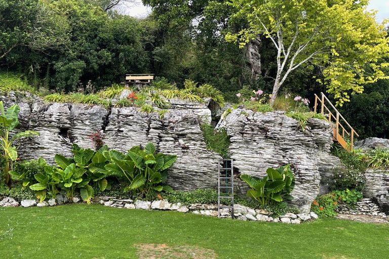 Photo of property in 23 Haile Lane, Pohara, Takaka, 7183