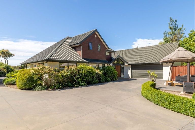 Photo of property in 55 Chinnerys Road, Woodend, 7610