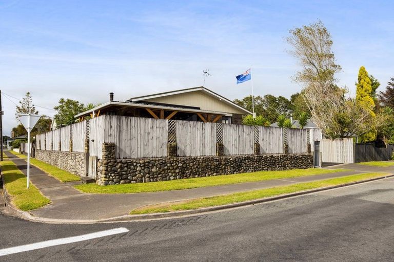 Photo of property in 20 Cutfield Street, Inglewood, 4330