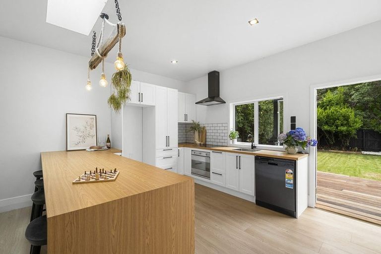 Photo of property in 725 Gloucester Street, Avonside, Christchurch, 8061