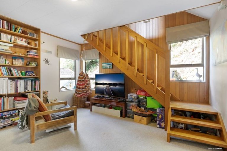 Photo of property in 212 Pembroke Road, Wilton, Wellington, 6012