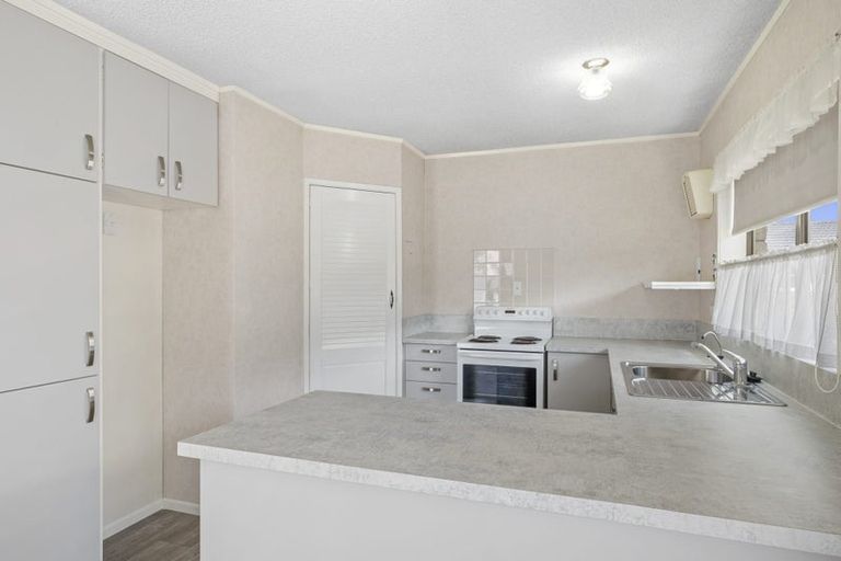 Photo of property in 26 Brown Street, Inglewood, 4330