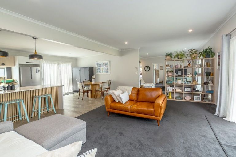 Photo of property in 47 Lyon Street, Featherston, 5710