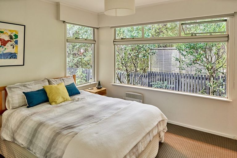 Photo of property in 41 Chatsworth Road, Silverstream, Upper Hutt, 5019