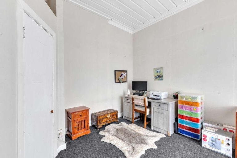 Photo of property in 13 Maire Street, Inglewood, 4330