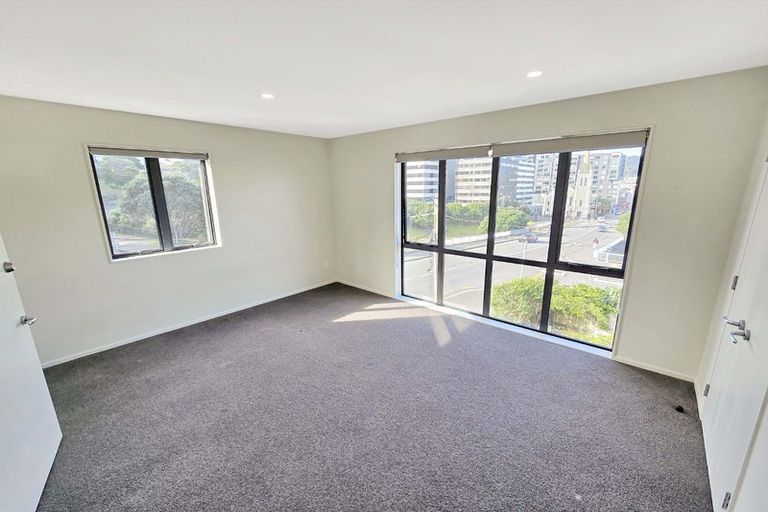 Photo of property in 143-145 Ghuznee Street, Te Aro, Wellington, 6011