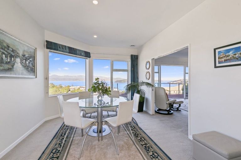 Photo of property in 18 Mandalay Terrace, Khandallah, Wellington, 6035