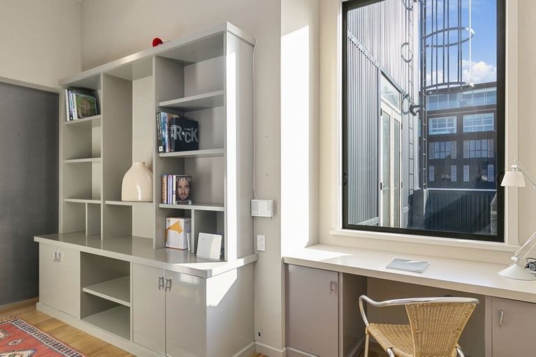 Photo of property in 5/5 Tory Street, Te Aro, Wellington, 6011