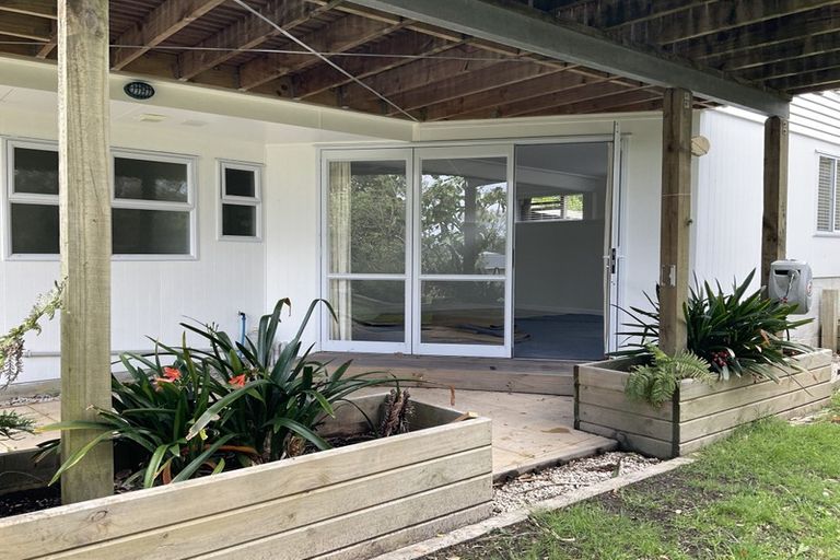 Photo of property in 22a Knightsbridge Drive, Forrest Hill, Auckland, 0620
