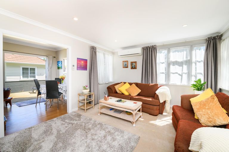 Photo of property in 71d Avenue Road, Foxton, 4814