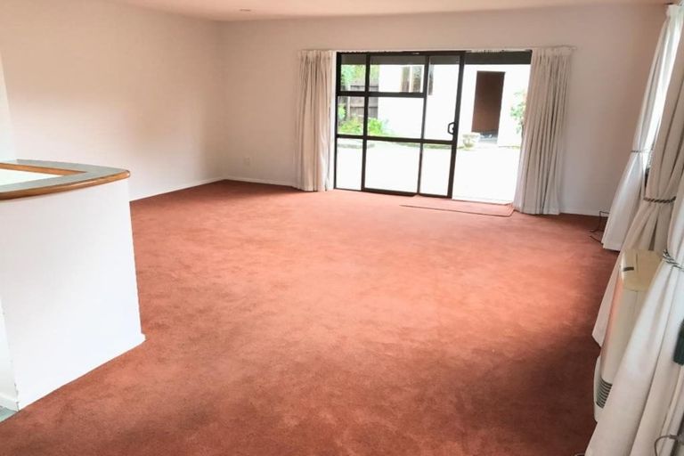 Photo of property in 2/40 Meadow Street, Papanui, Christchurch, 8052