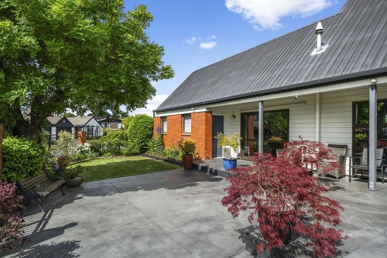 Photo of property in 10 Swithland Place, Avonhead, Christchurch, 8042